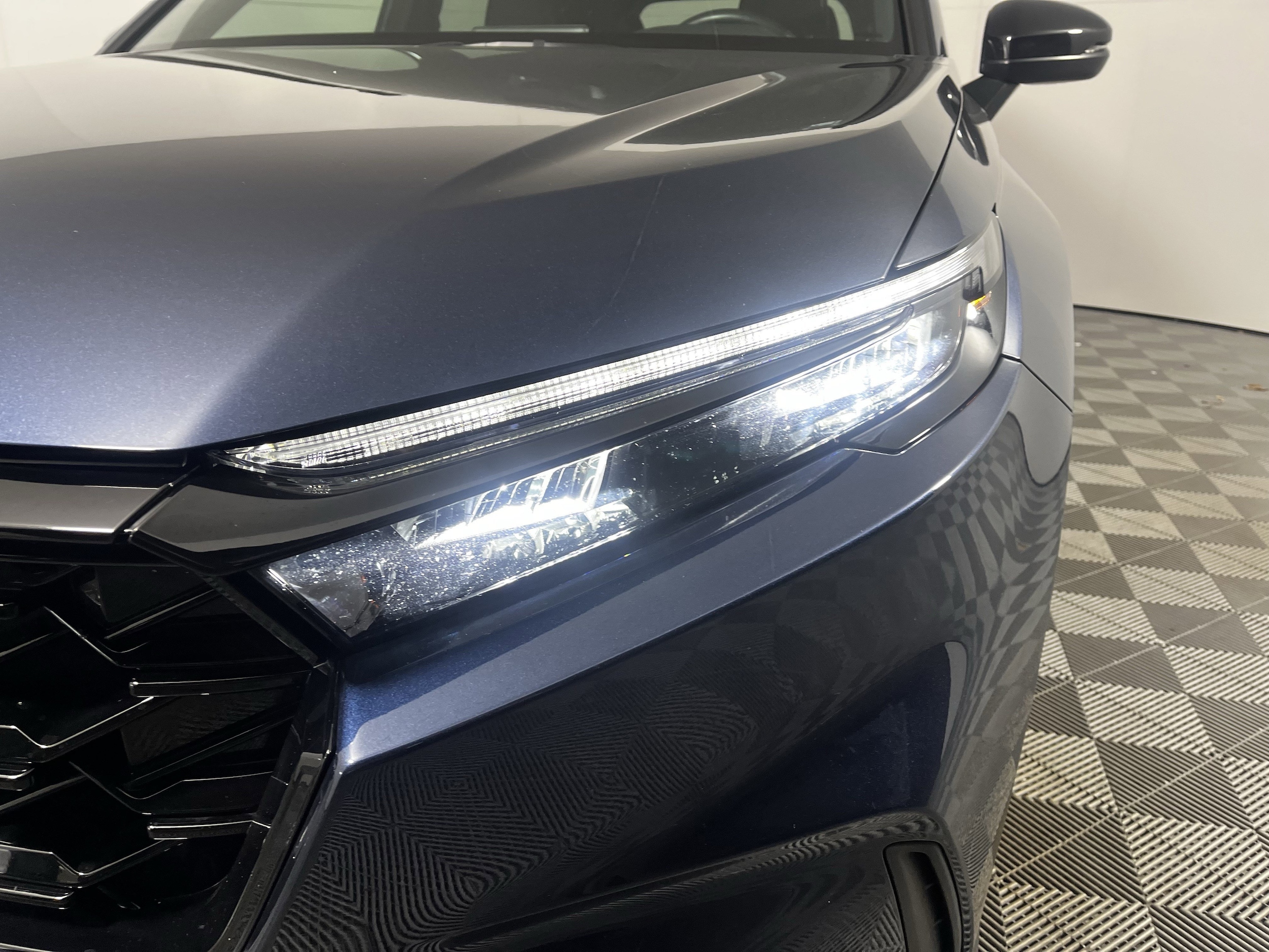 2024 Honda CR-V Hybrid Sport-L photo 5