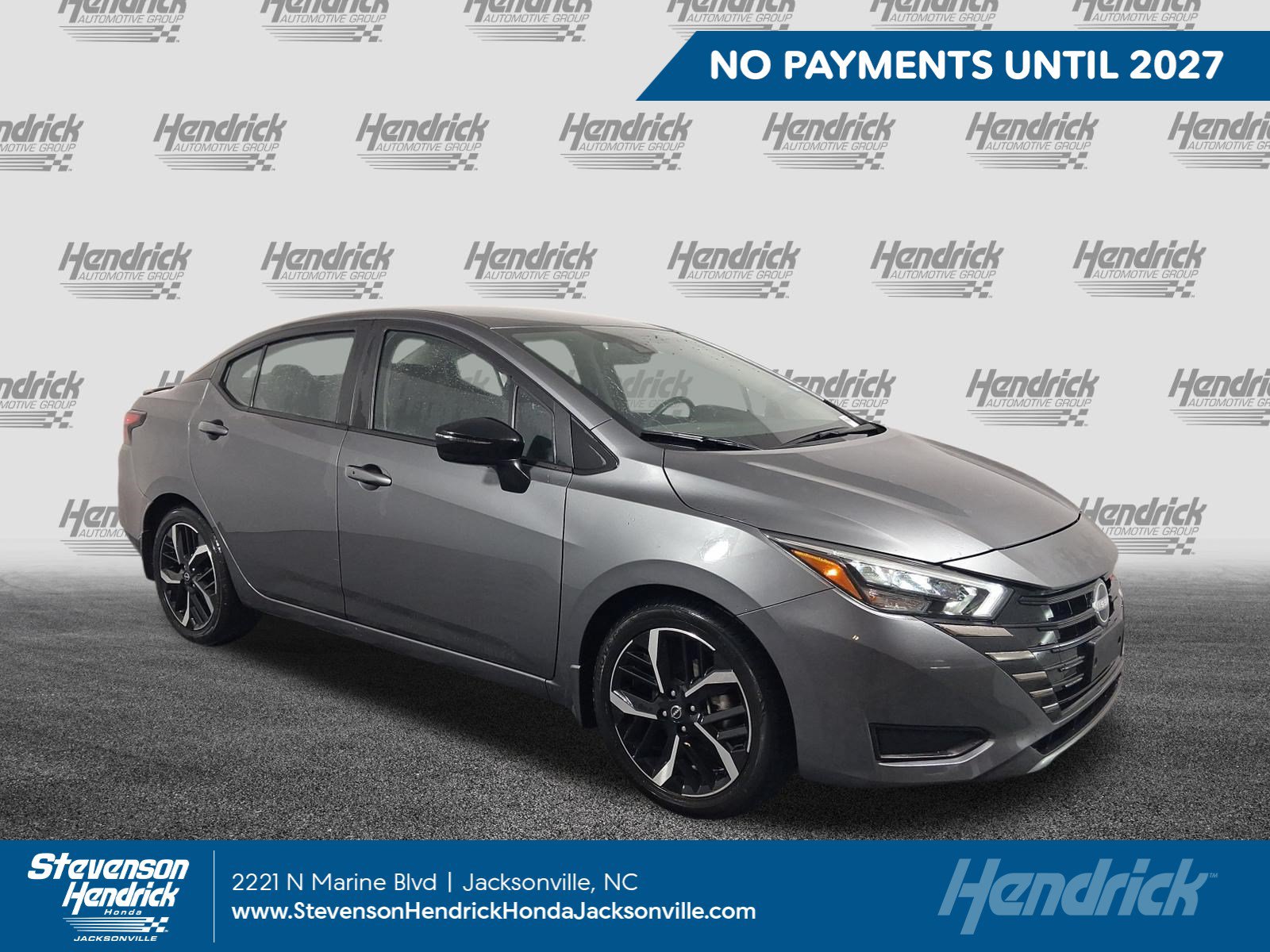2025 Nissan Versa SR