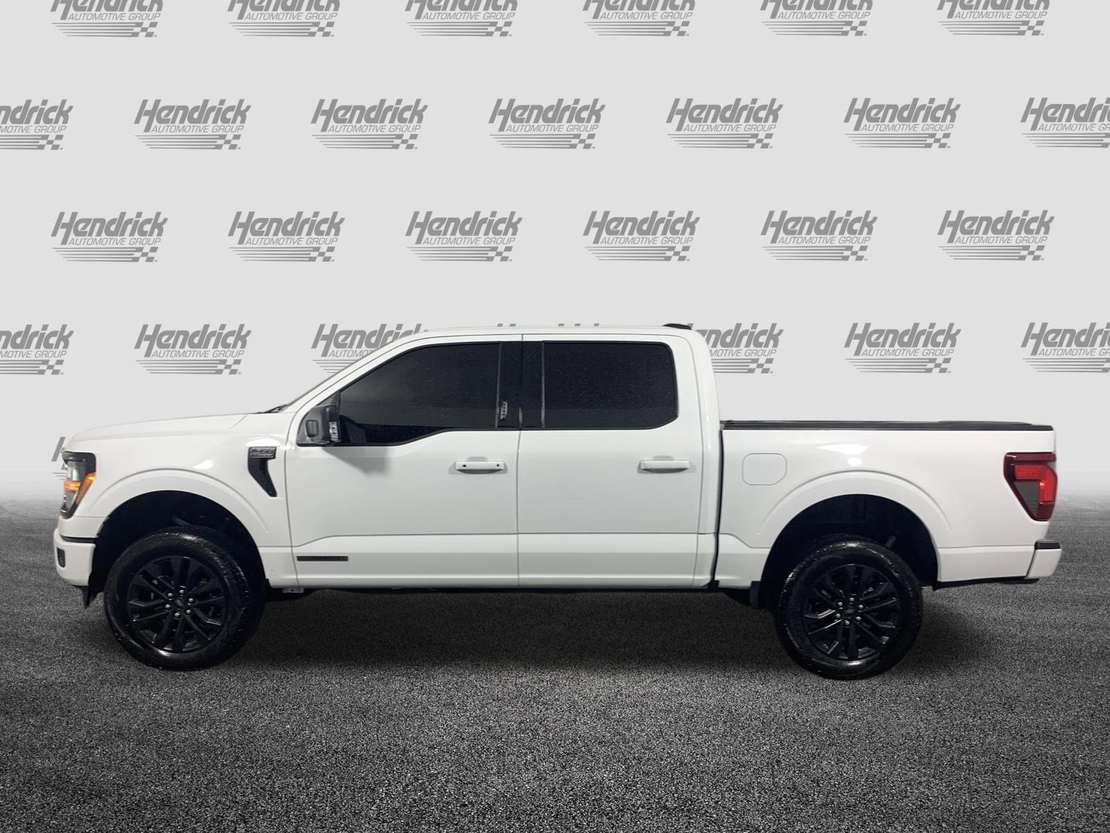 2024 Ford F-150 XLT photo 5
