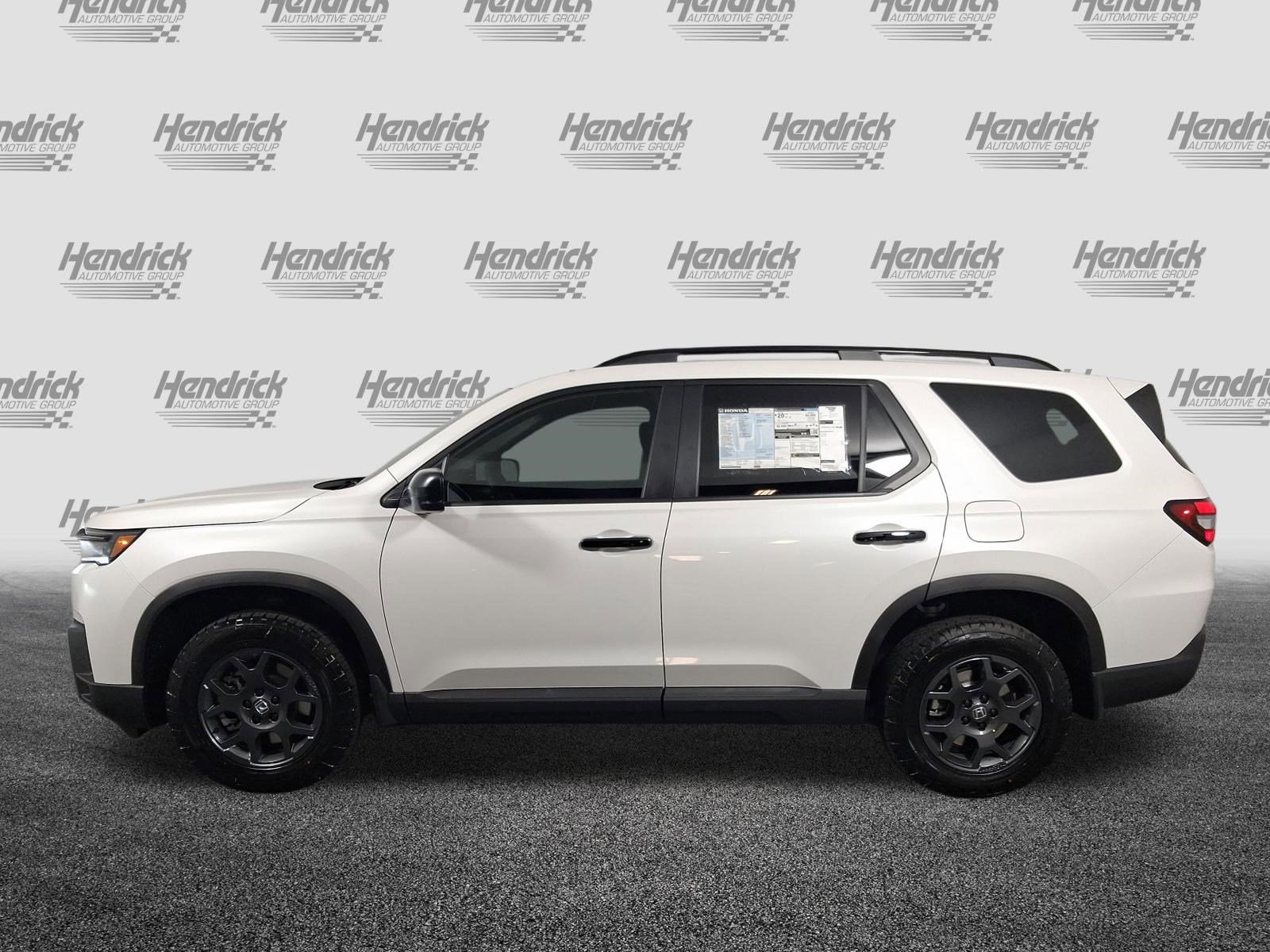 2026 Honda Pilot TrailSport photo 5