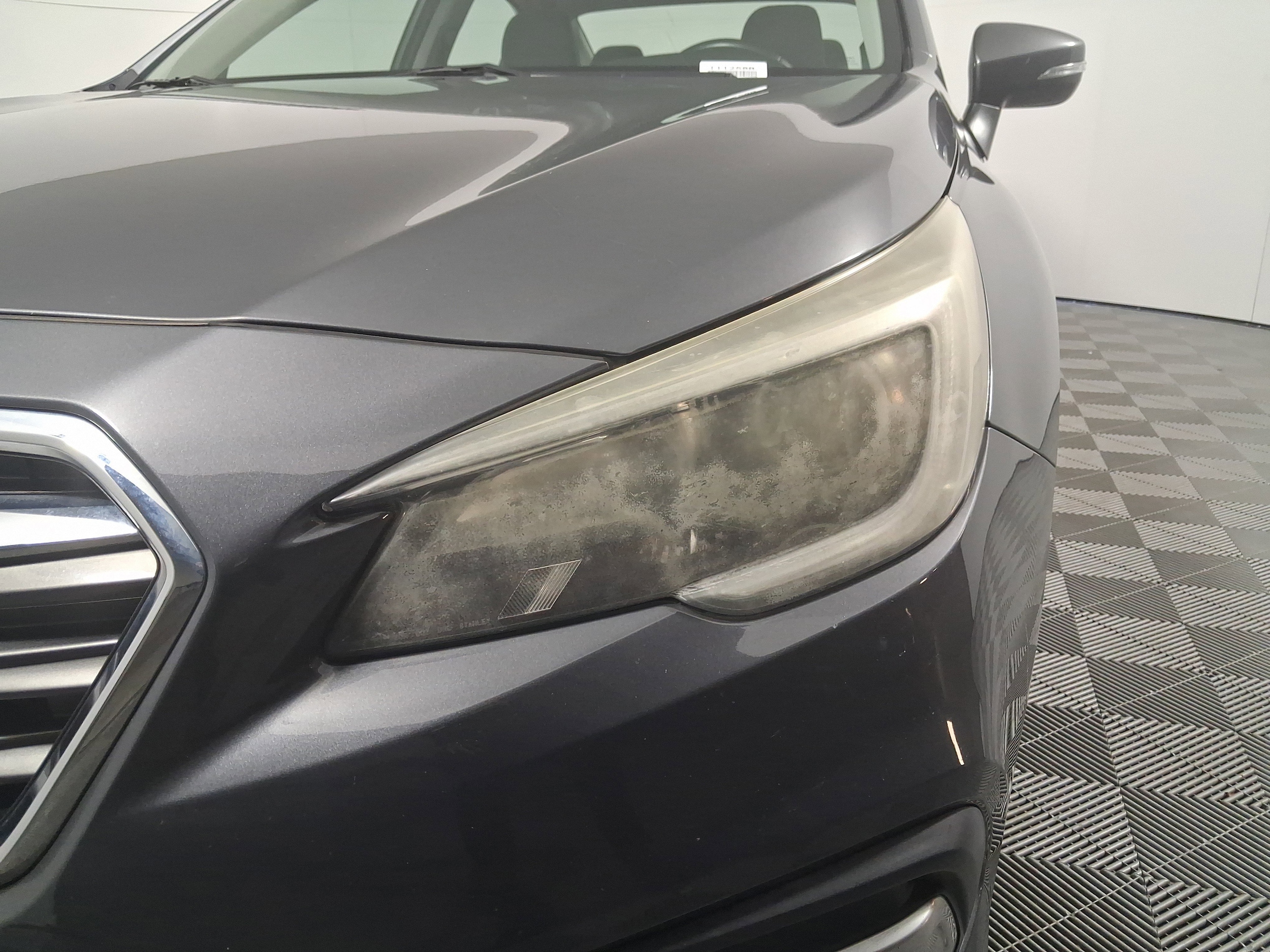 2018 Subaru Legacy Premium photo 5
