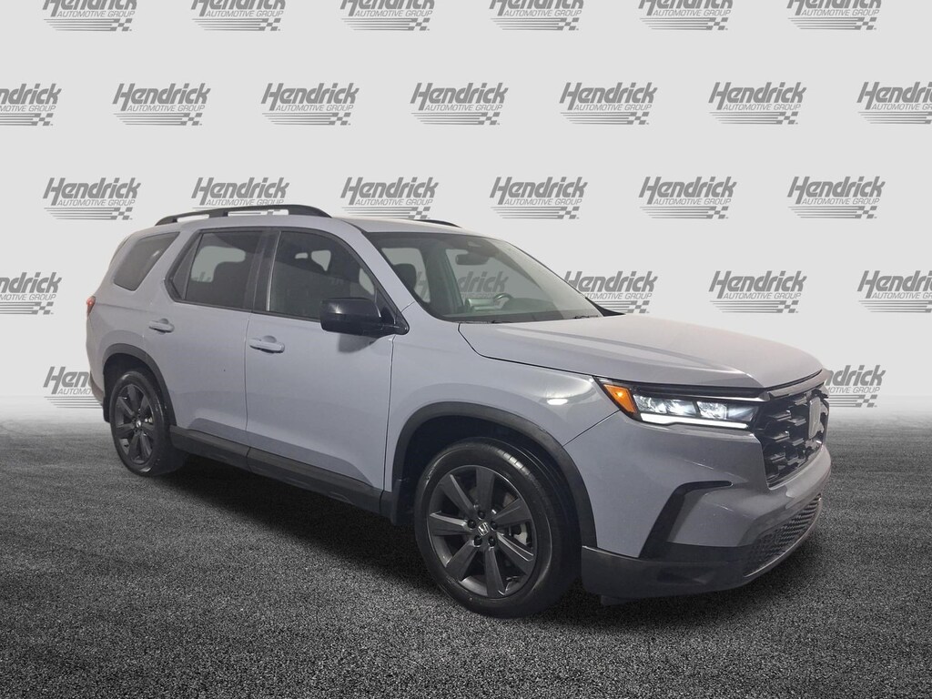 Used 2025 Honda Pilot Sport SUV