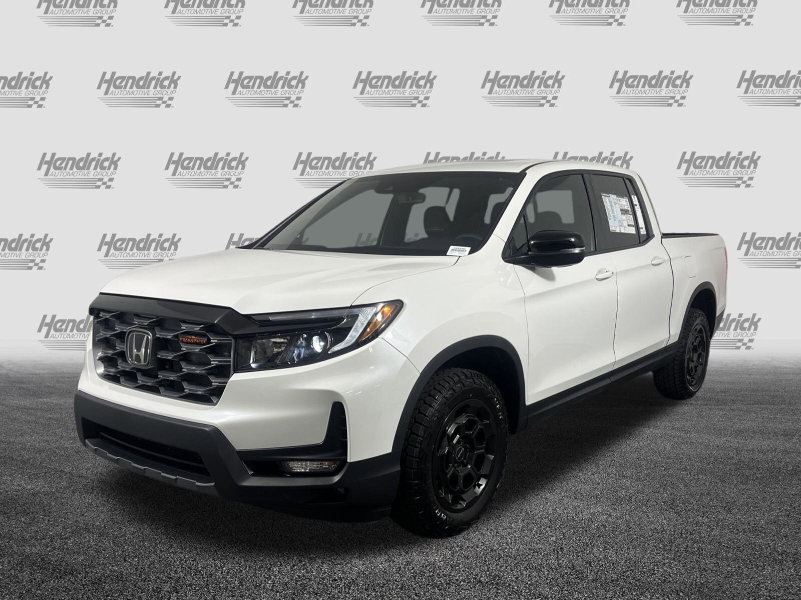 2025 Honda Ridgeline TrailSport photo 3