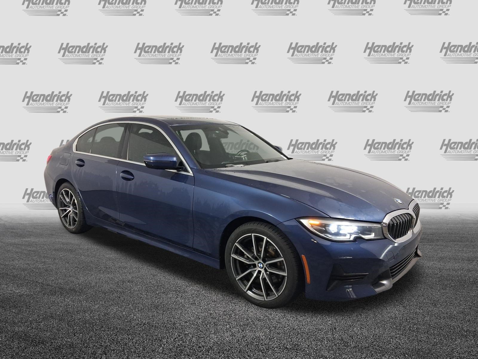 2022 BMW 3 Series 330i Sedan