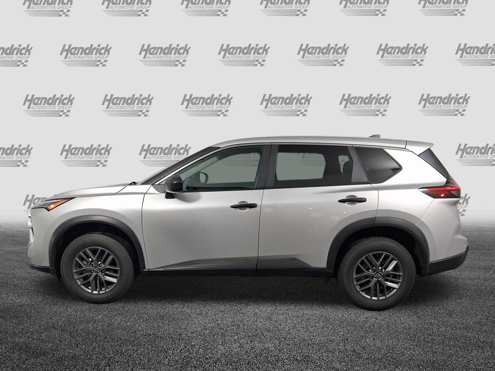 2024 Nissan Rogue S photo 6