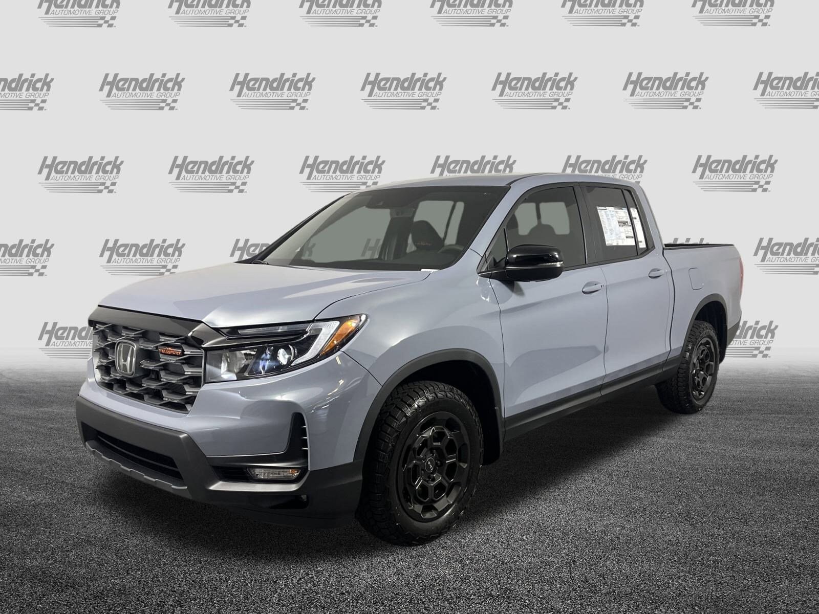 2025 Honda Ridgeline TrailSport photo 3