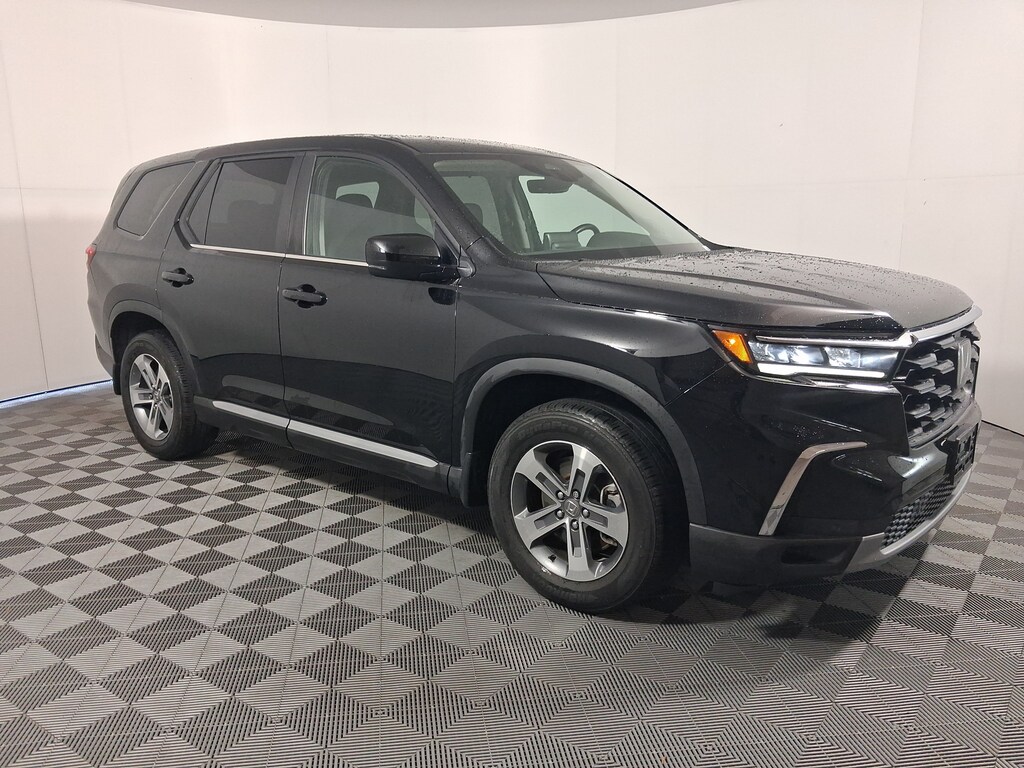Certified 2024 Honda Pilot EX-L 7 Passenger SUV
