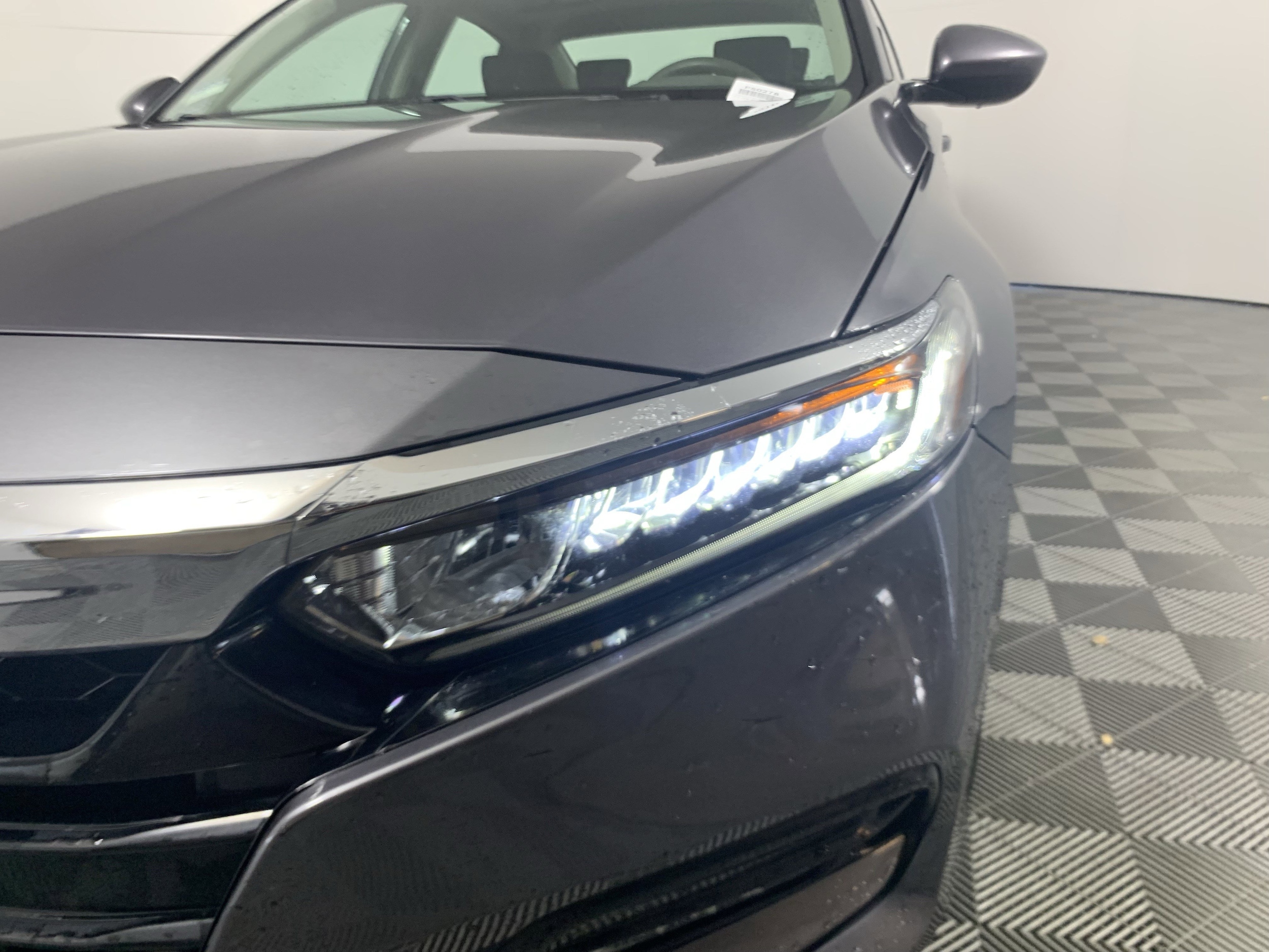 2018 Honda Accord EX 1.5T photo 6