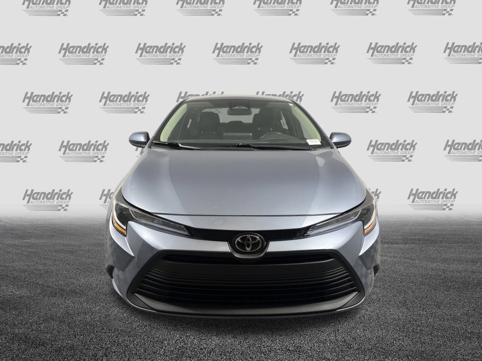 2024 Toyota Corolla LE photo 2