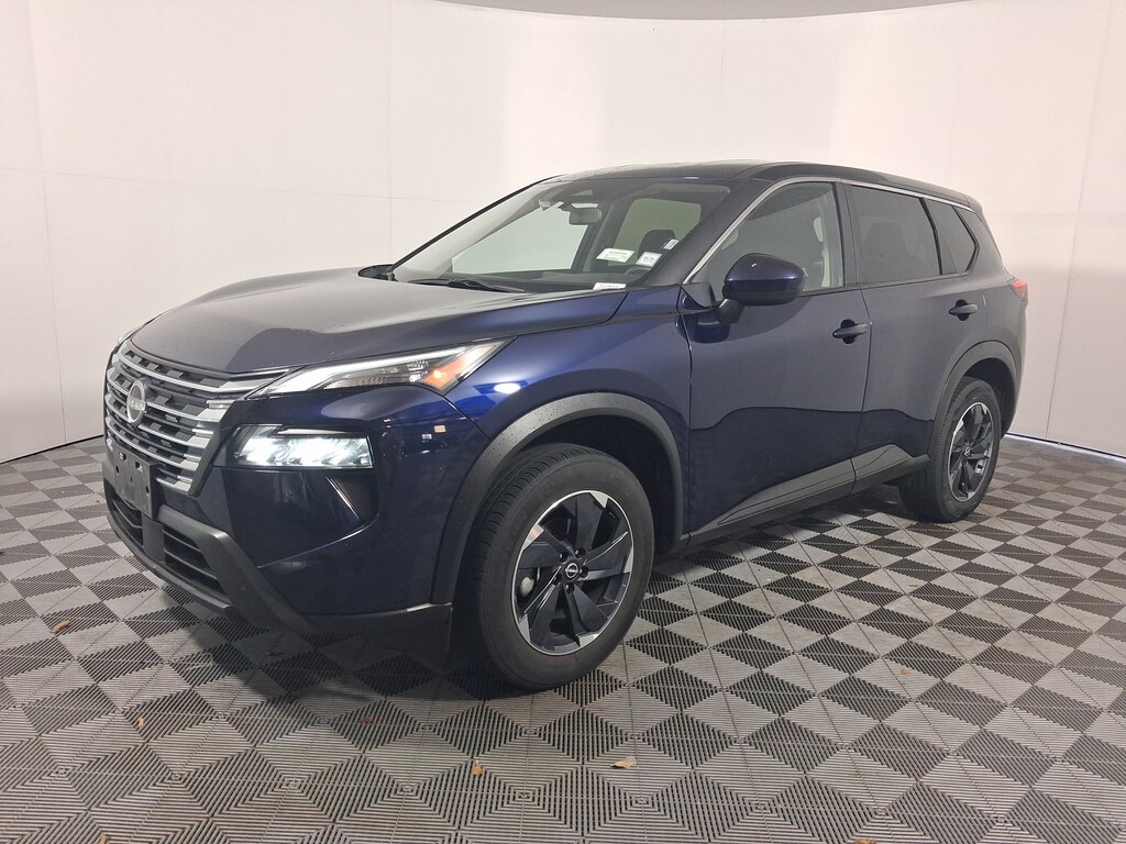 Used 2024 Nissan Rogue SV SUV