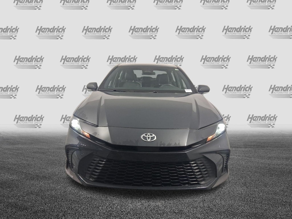 Used 2025 Toyota Camry SE Sedan
