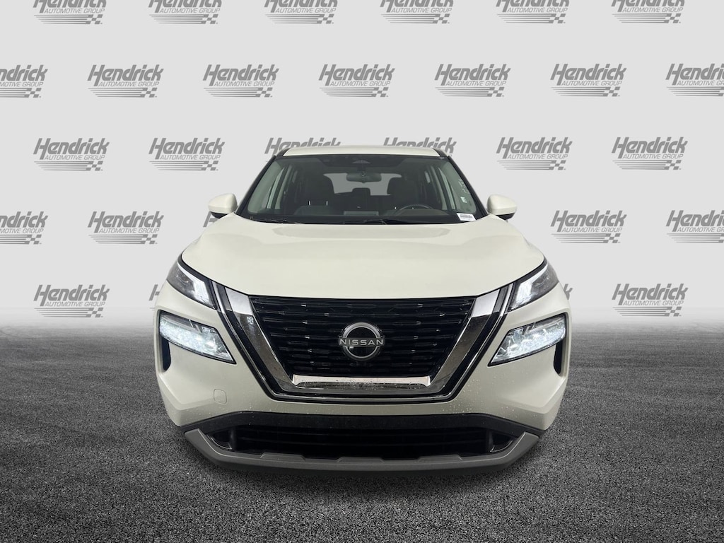 Used 2023 Nissan Rogue SV SUV