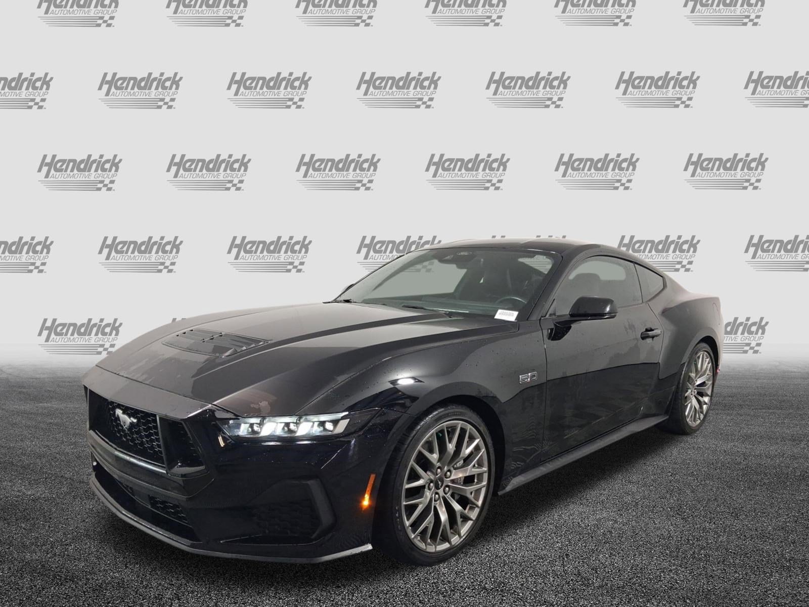 2024 Ford Mustang GT Premium photo 4