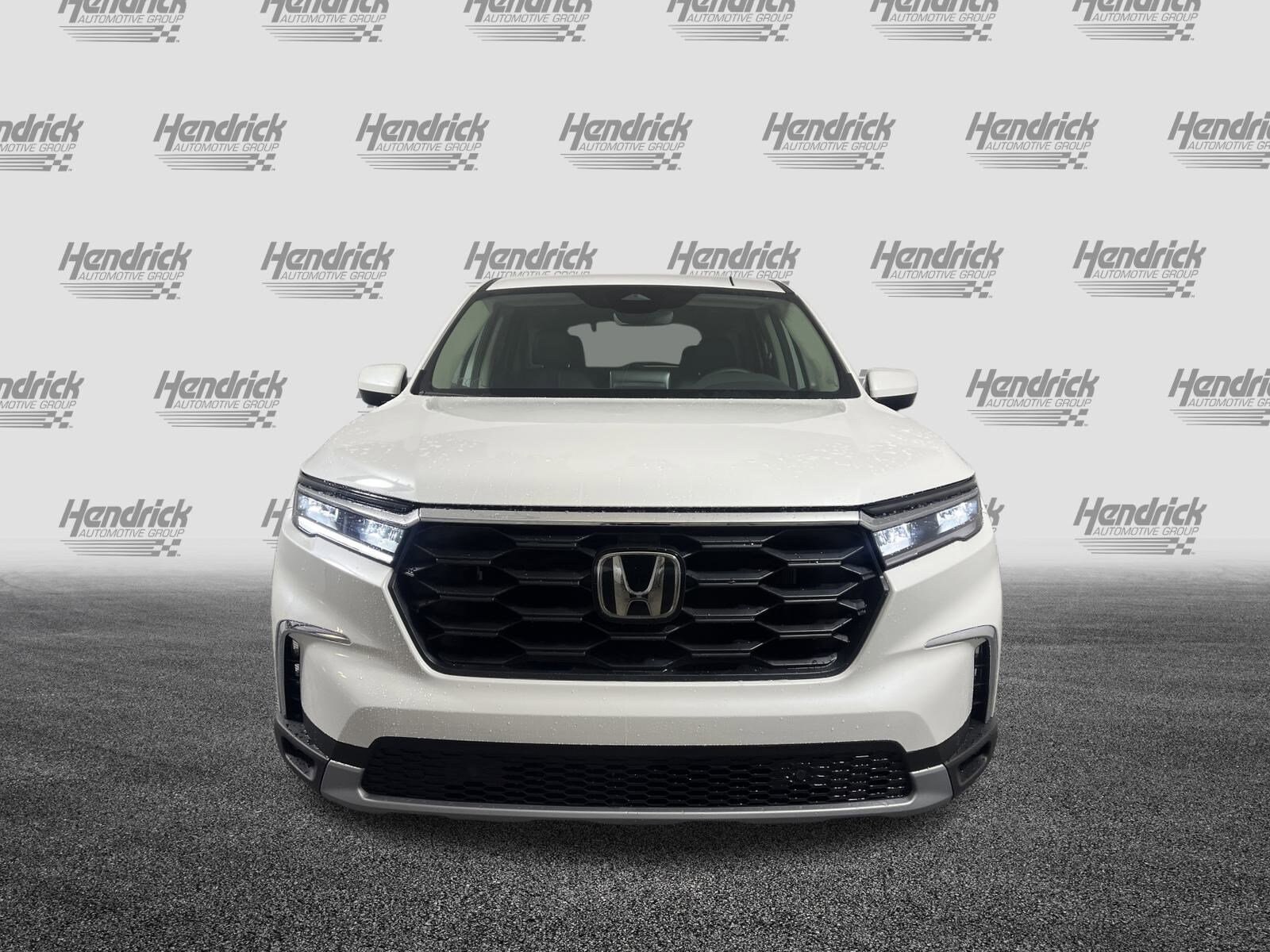 2025 Honda Pilot EX-L photo 2