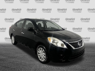2014 Nissan Versa SV Sedan