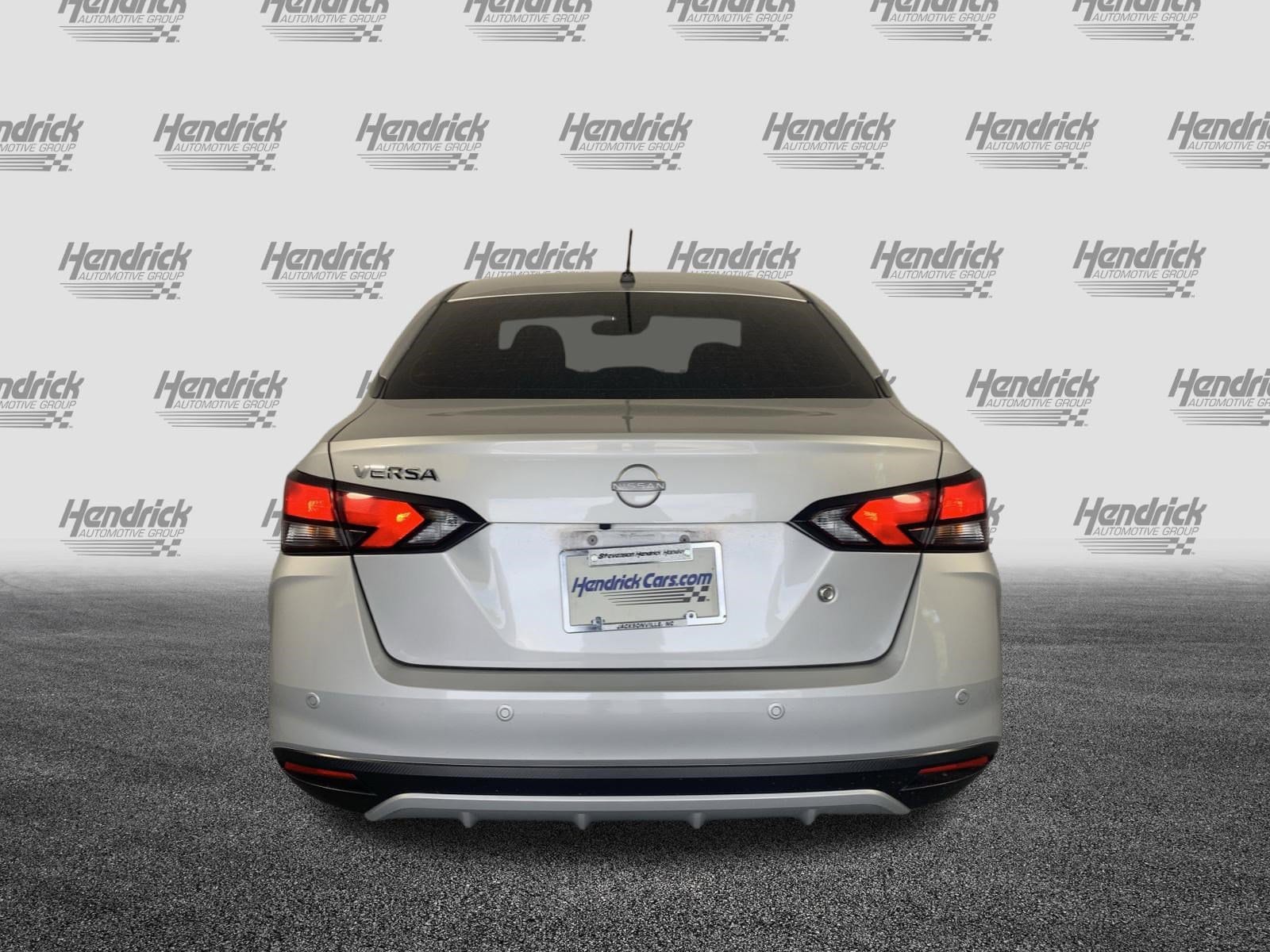 2024 Nissan Versa S photo 6