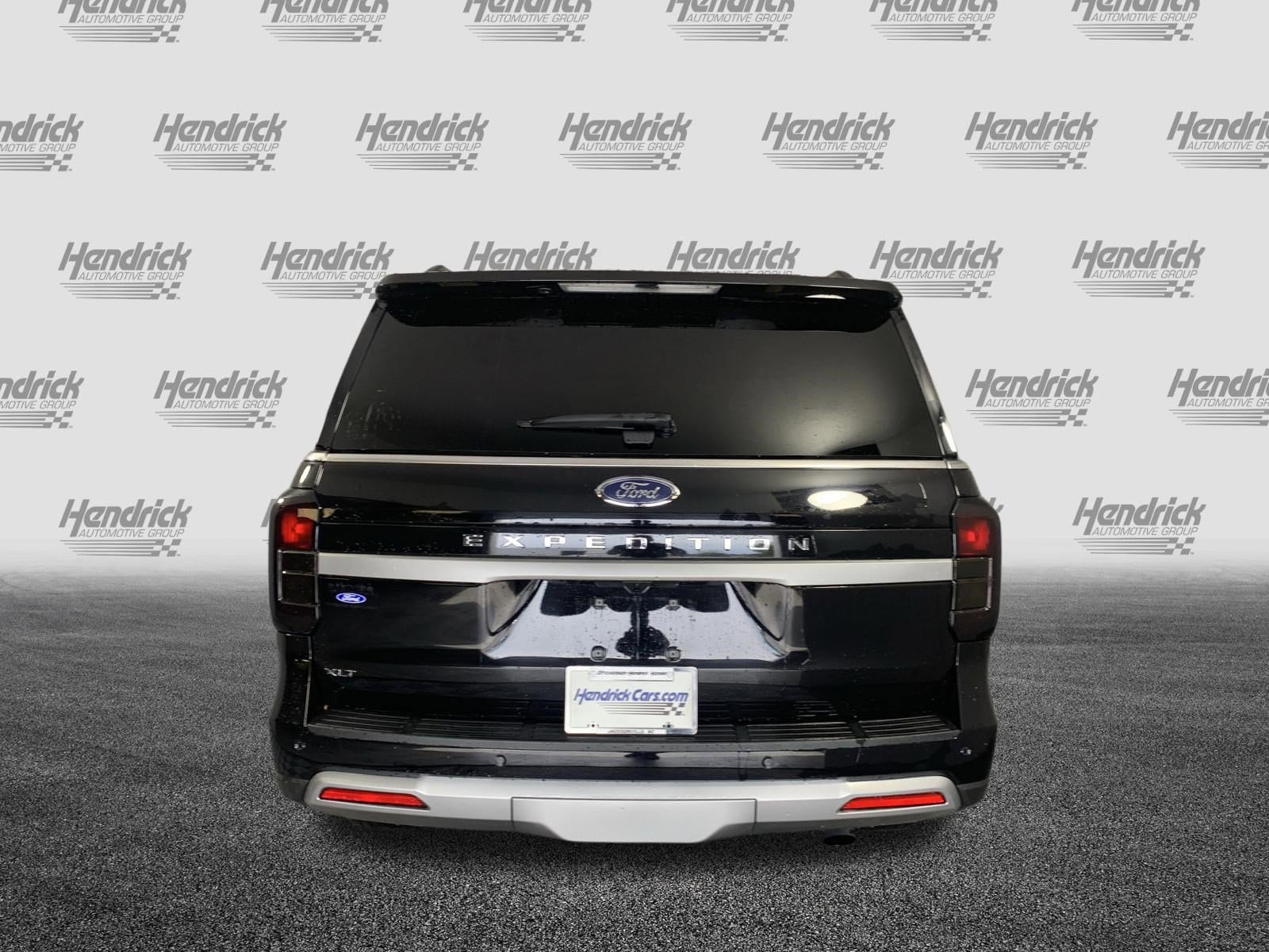 2024 Ford Expedition XLT photo 3