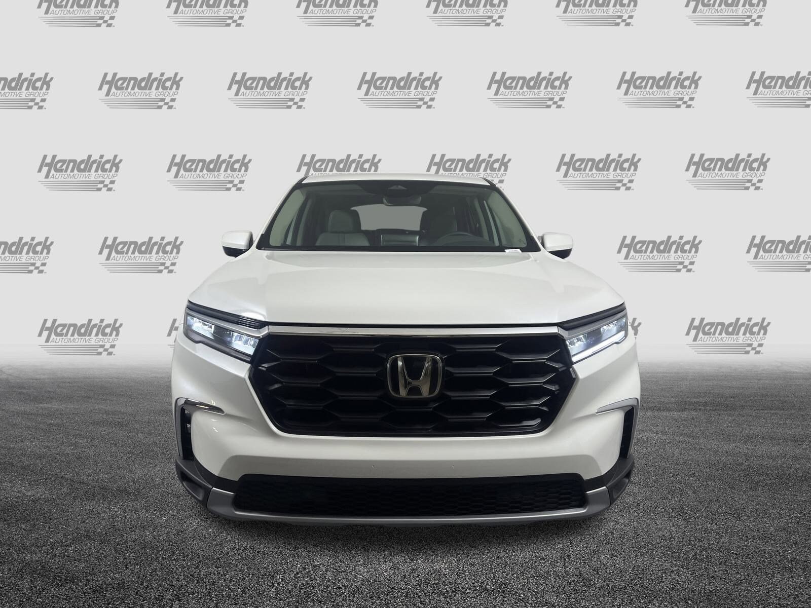 2025 Honda Pilot EX-L photo 2