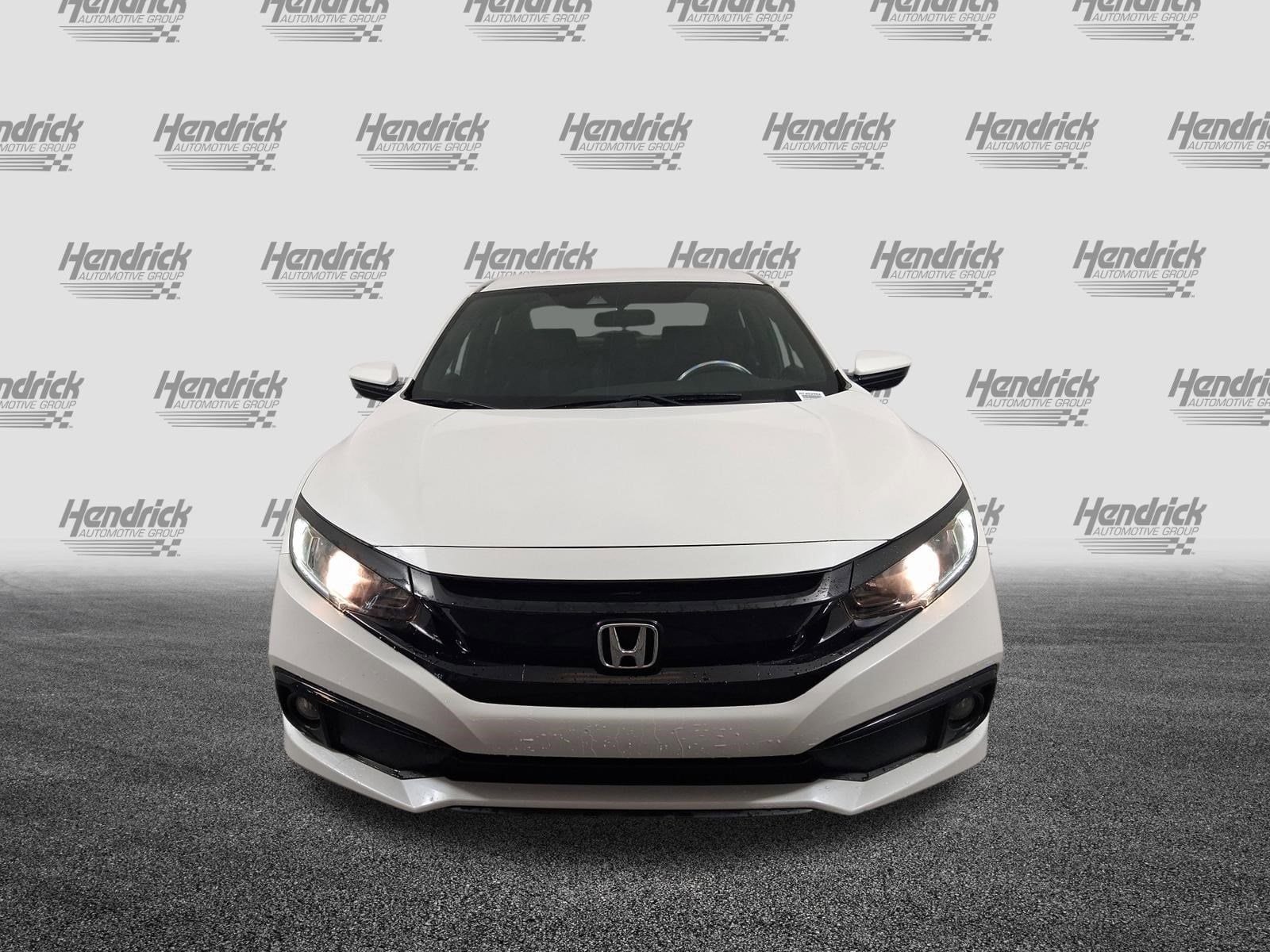 2020 Honda Civic Sport photo 3