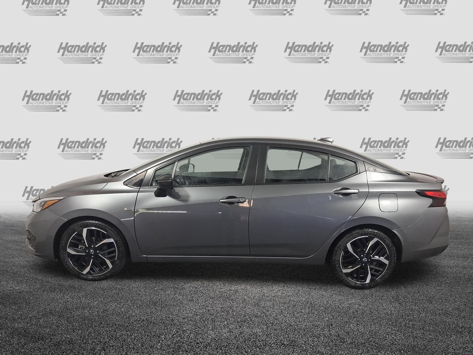Nissan Versa SR