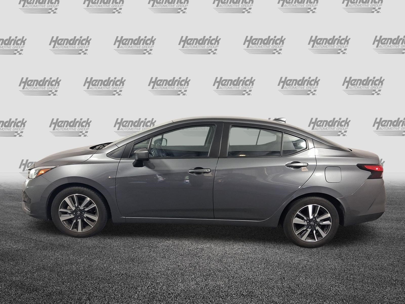 Nissan Versa SV