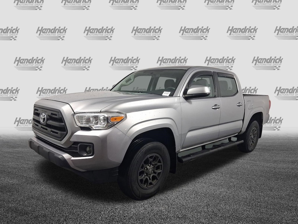 Used 2016 Toyota Tacoma SR Pickup