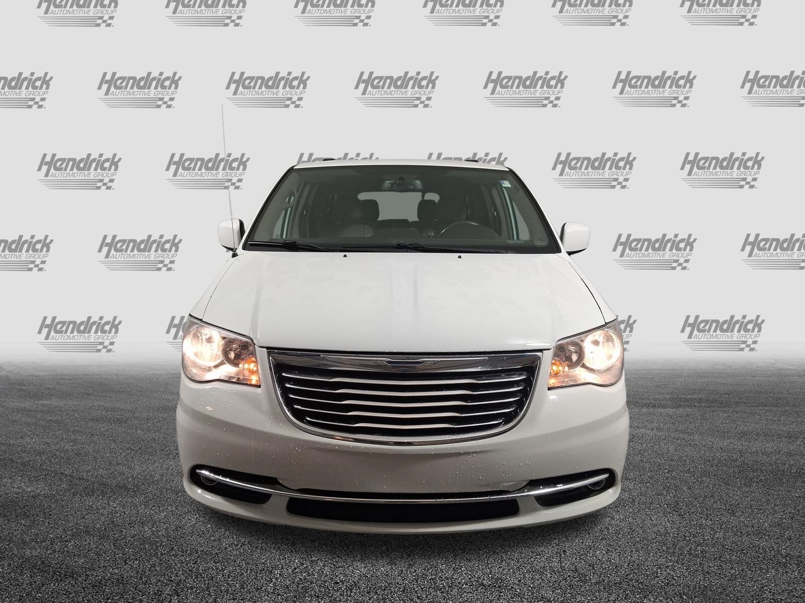 Chrysler Town & Country Touring