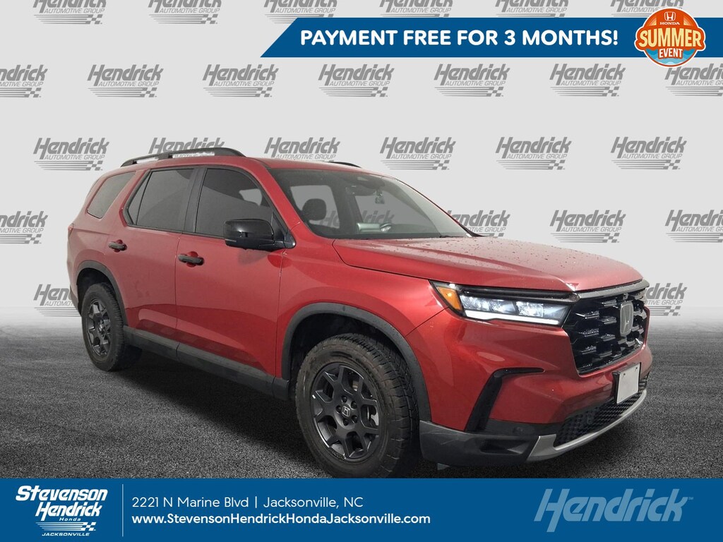 Certified 2025 Honda Pilot TrailSport SUV