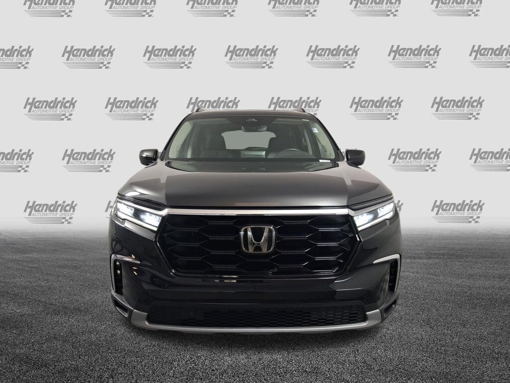 Certified 2024 Honda Pilot Touring SUV