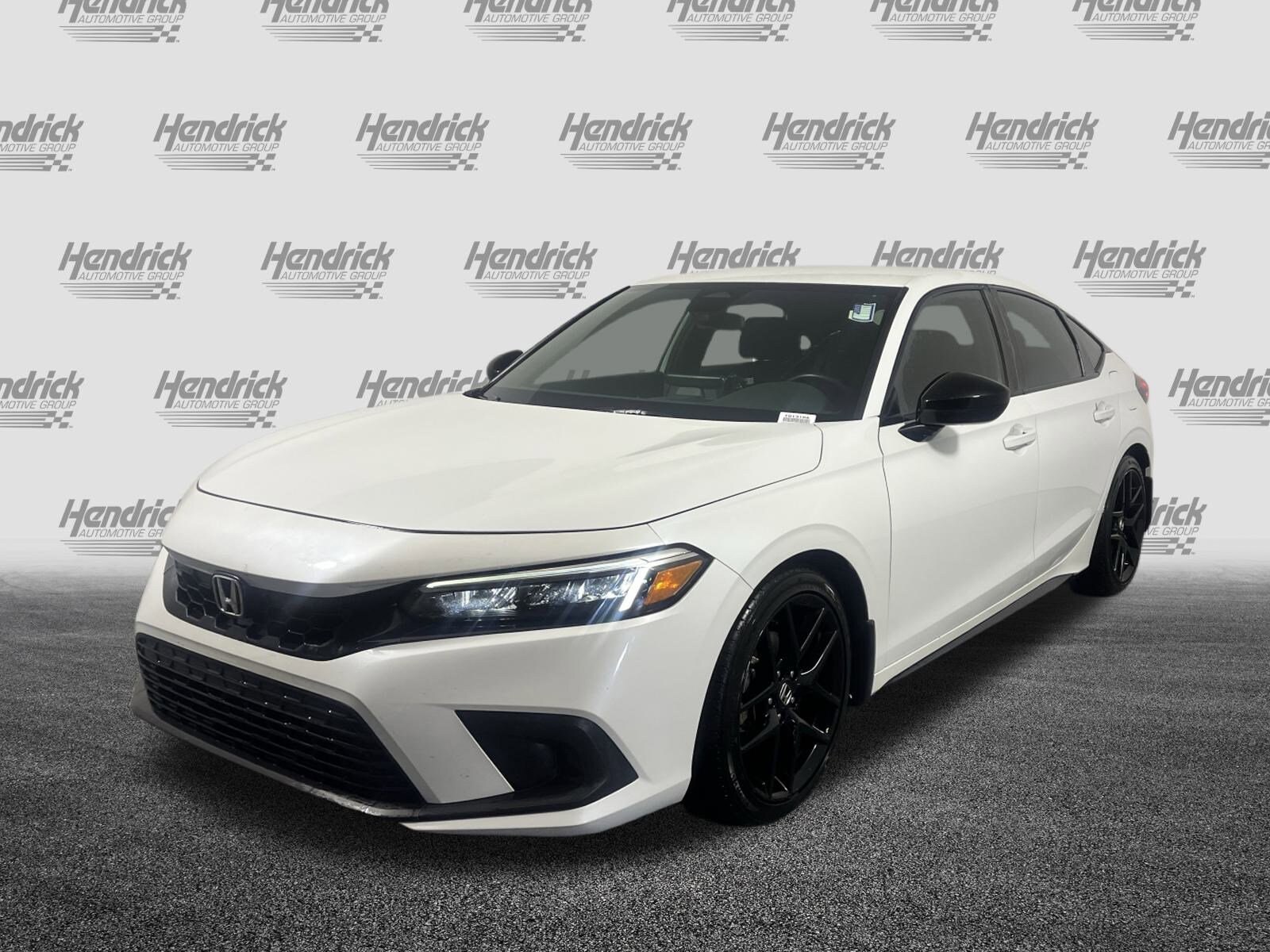 2023 Honda Civic Sport Hatchback photo 2