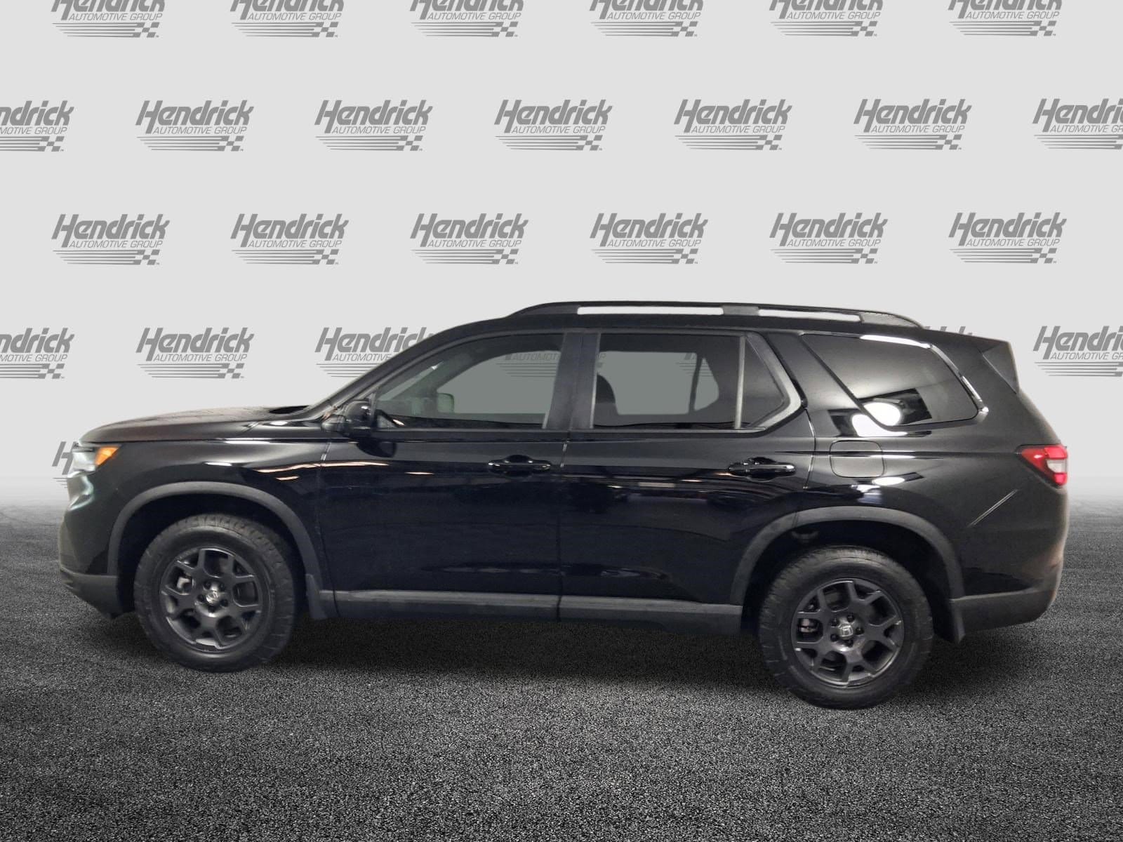 2025 Honda Pilot TrailSport photo 6