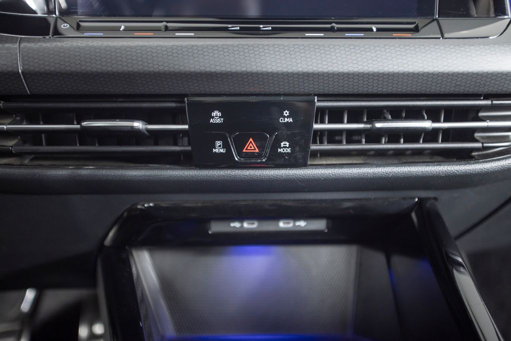 2024 Volkswagen Golf GTI Autobahn - Photo 38