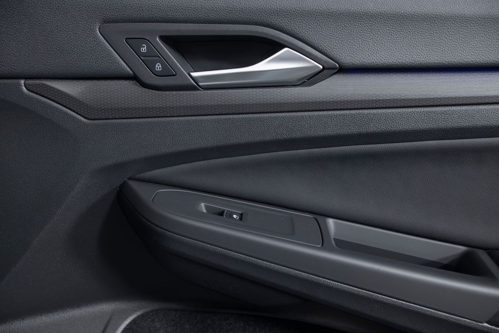 2024 Volkswagen Golf GTI Autobahn - Photo 25