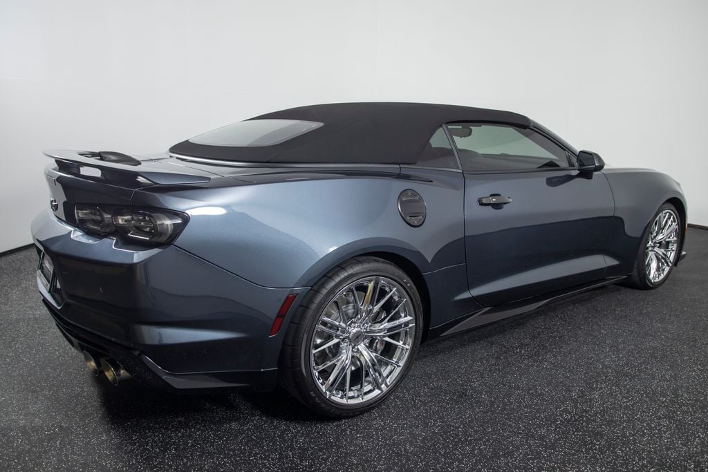 2023 Chevrolet Camaro ZL1 - Photo 32