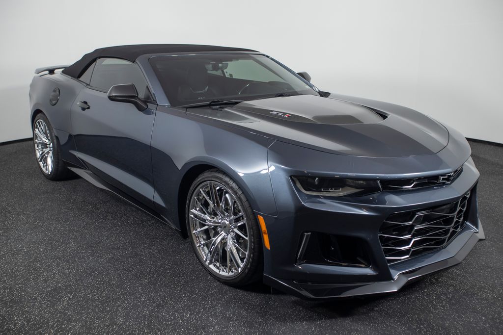 2023 Chevrolet Camaro ZL1 - Photo 36