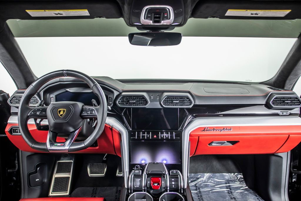 2021 Lamborghini Urus Base - Photo 26