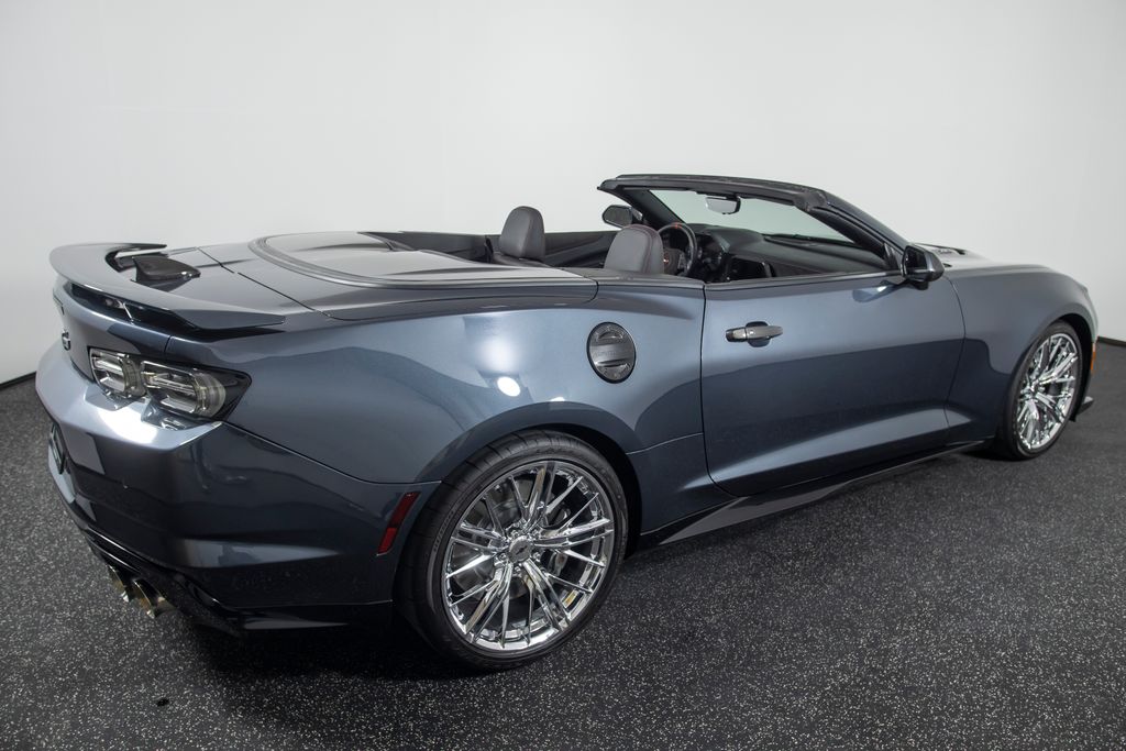 2023 Chevrolet Camaro ZL1 - Photo 11