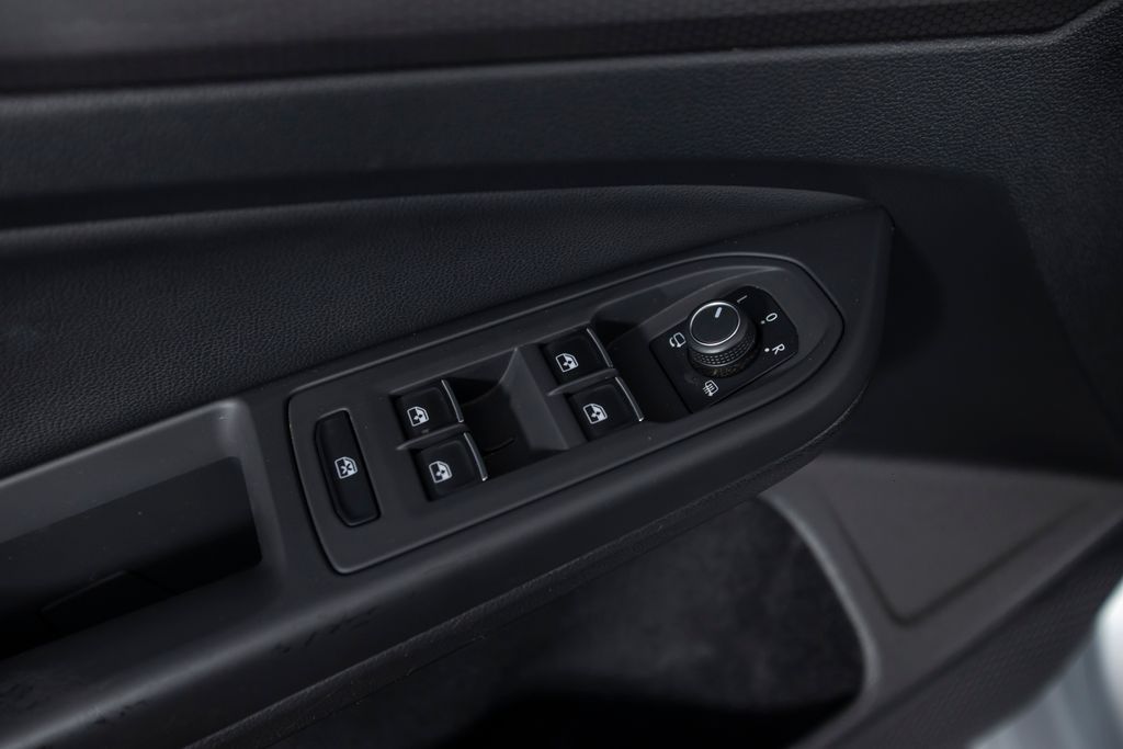 2024 Volkswagen Golf GTI Autobahn - Photo 28