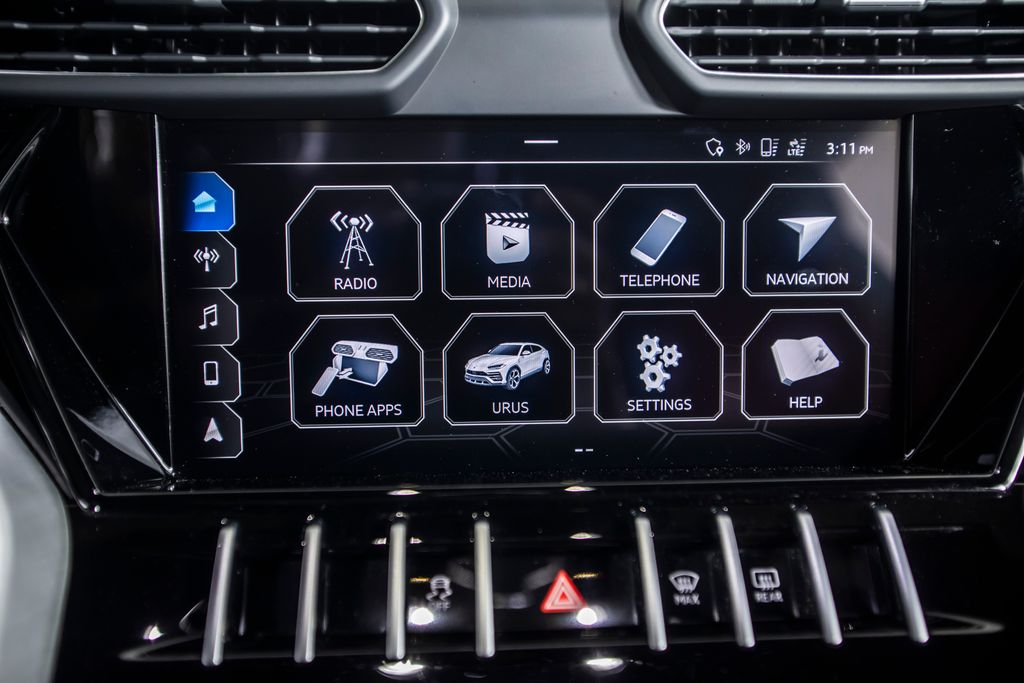 2021 Lamborghini Urus Base - Photo 32