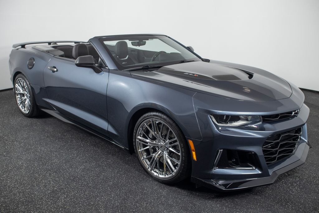 2023 Chevrolet Camaro ZL1 - Photo 14