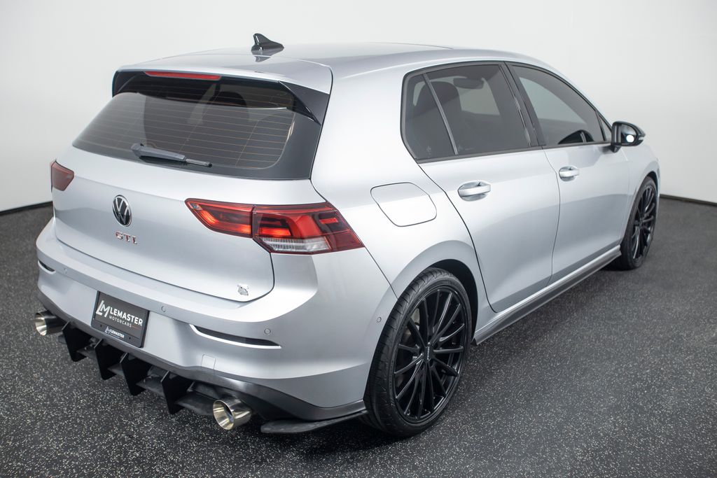 2024 Volkswagen Golf GTI Autobahn - Photo 10