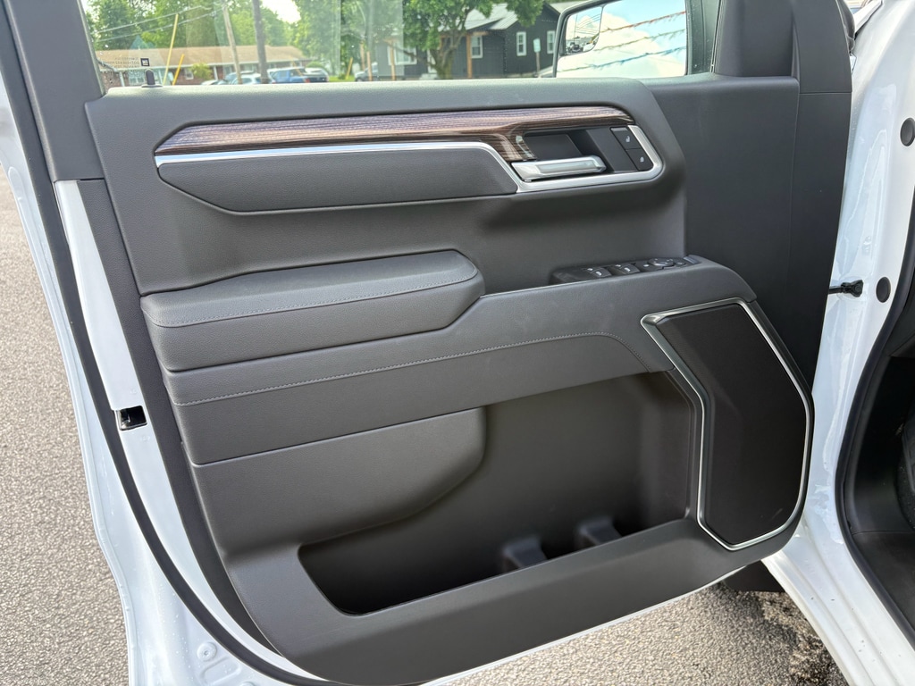 2026 Chevrolet Silverado 1500 RST - Photo 8