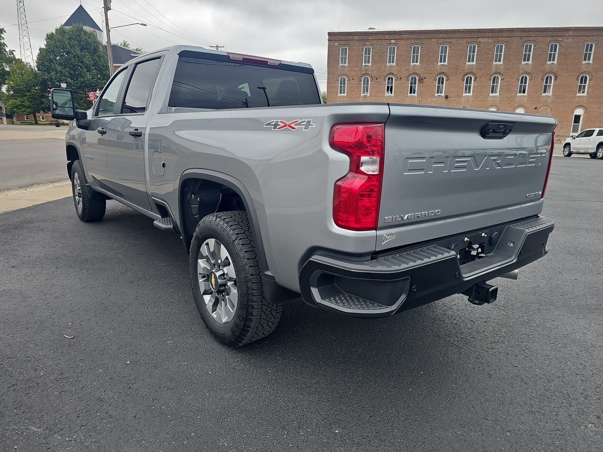 2026 Chevrolet Silverado 2500 HD Custom - Photo 9