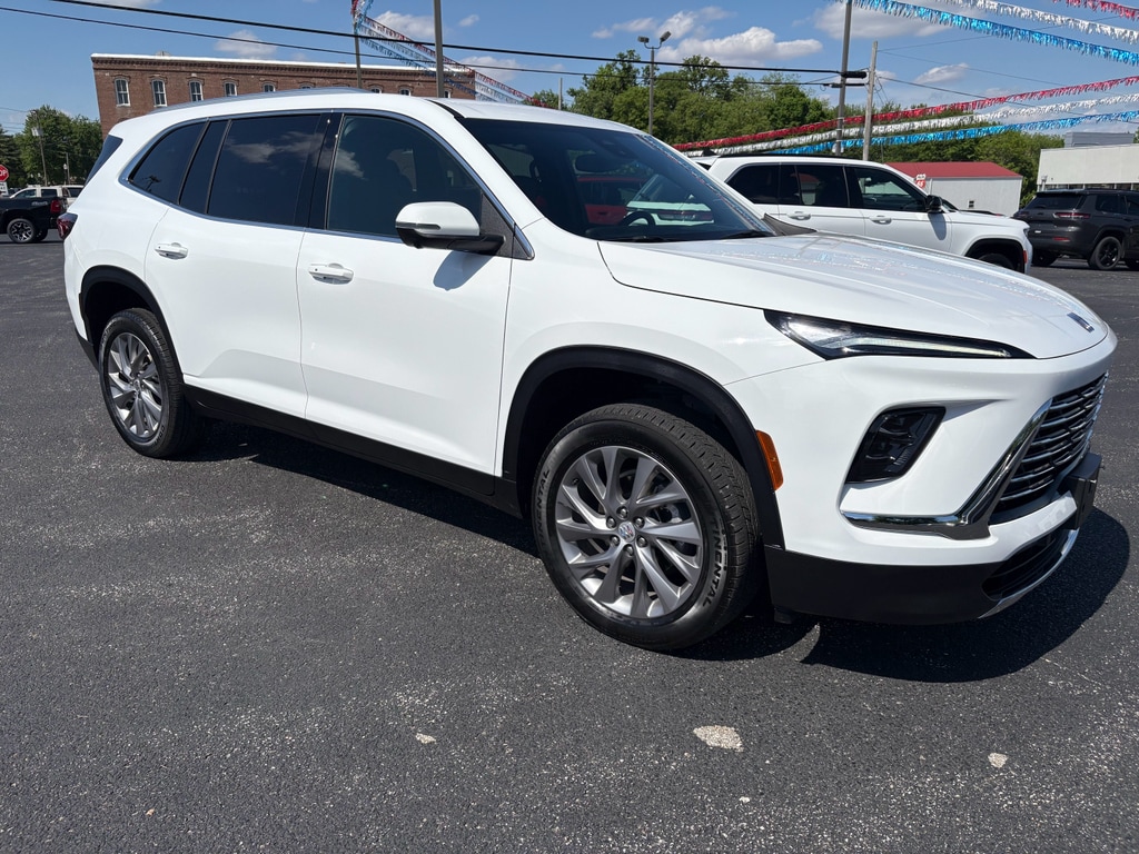 2025 Buick Enclave Preferred's photo