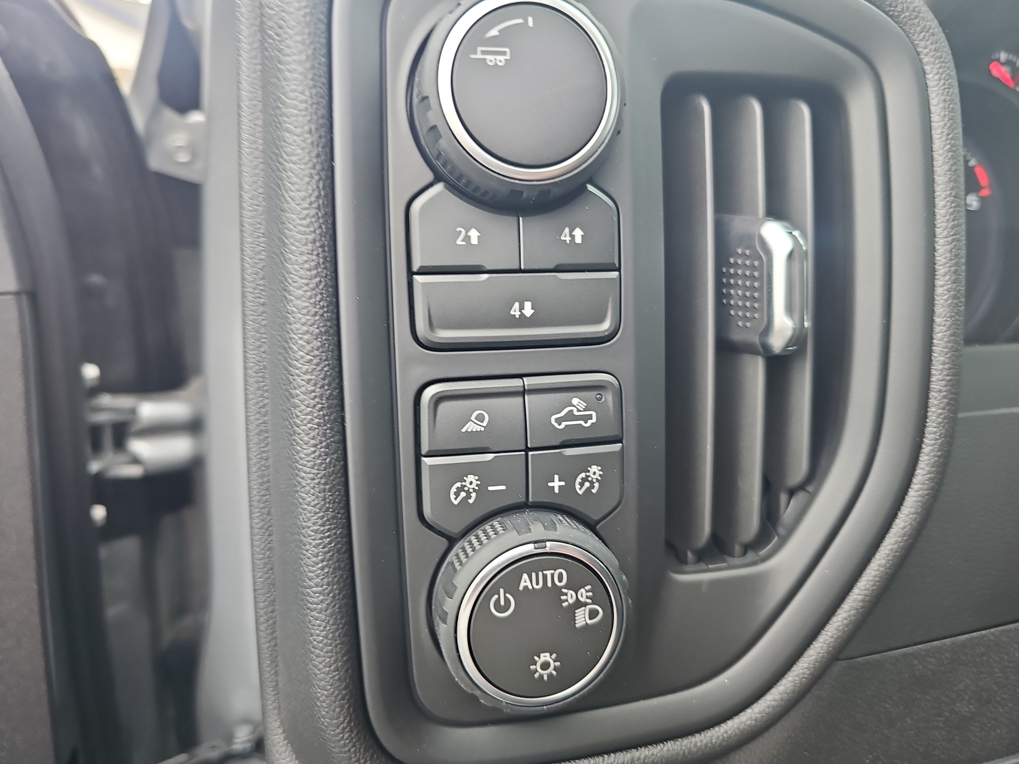 2026 Chevrolet Silverado 2500 HD Custom - Photo 13