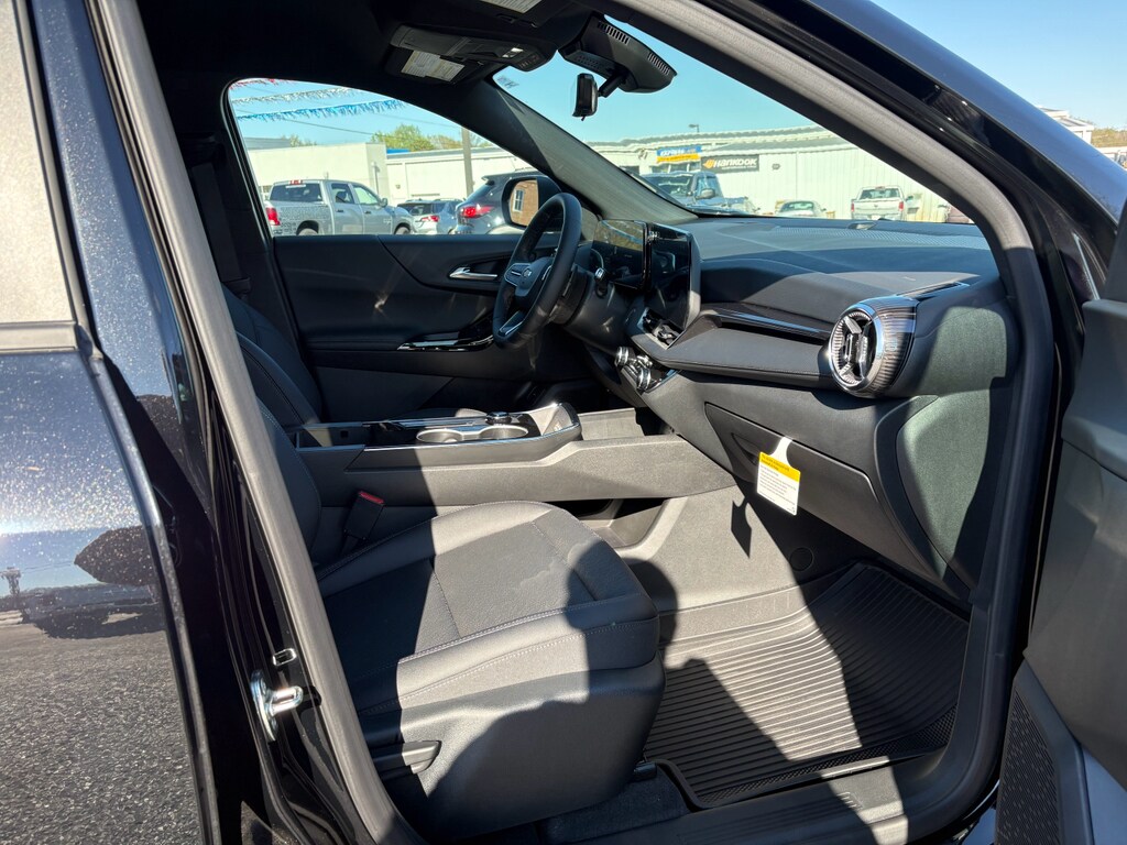 2026 Chevrolet Equinox LT - Photo 28
