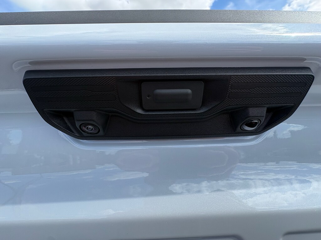 2026 Chevrolet Silverado 1500 LTZ - Photo 10