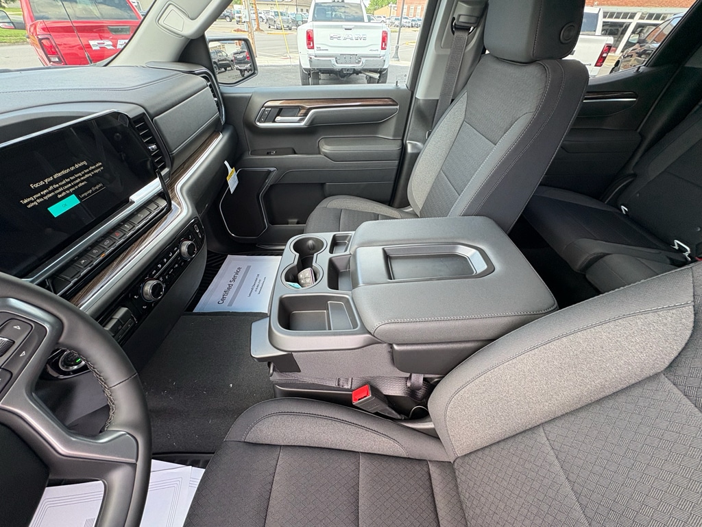 2026 Chevrolet Silverado 1500 RST - Photo 12