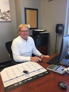 Staff member DENNIS DOWNS from a96f63804111