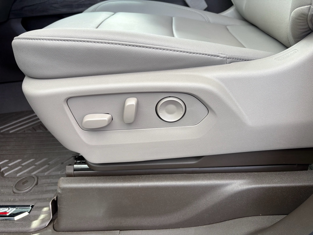2026 Chevrolet Silverado 1500 LTZ - Photo 17